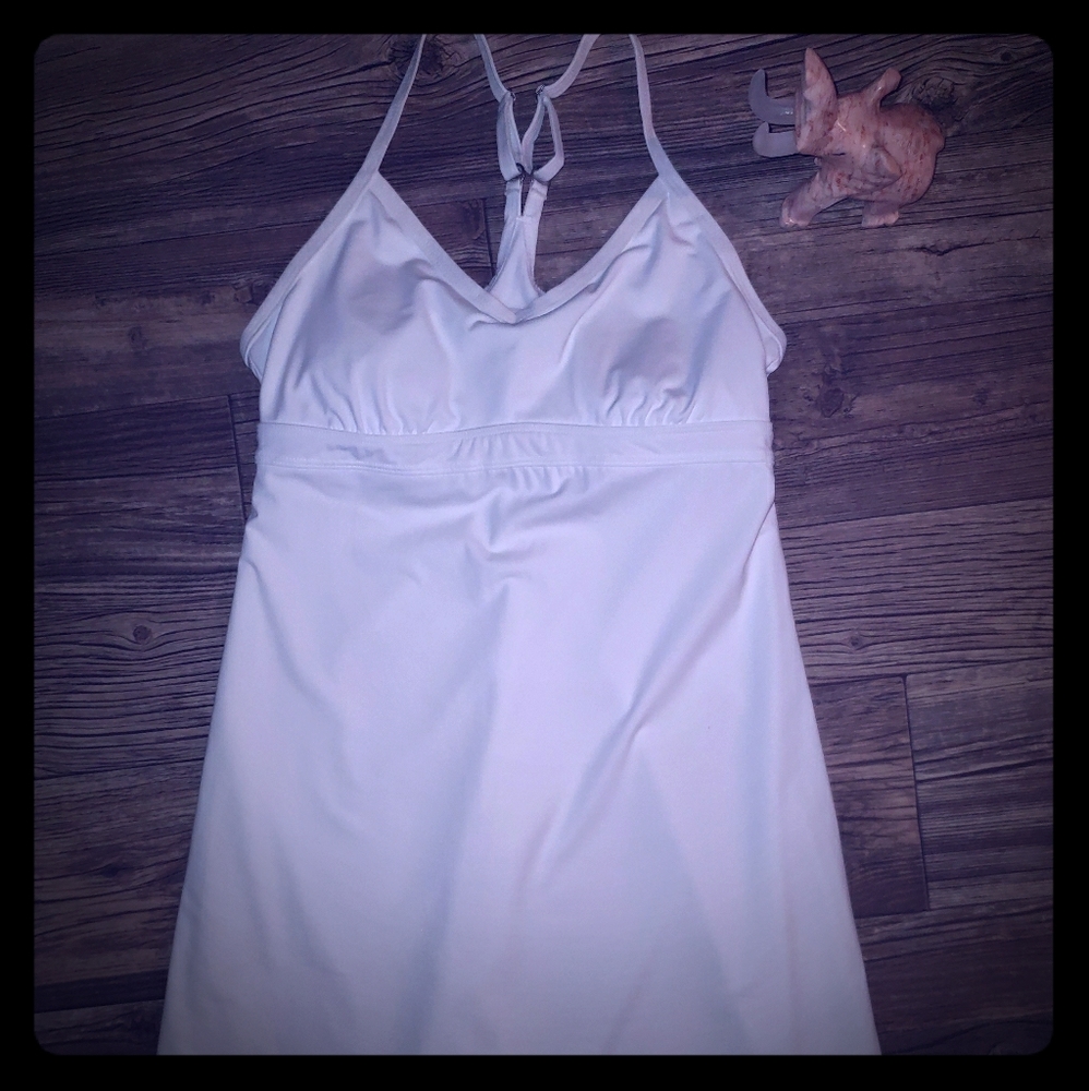 Fabulously White Athleta Exercise Dress 👗 👌 💪